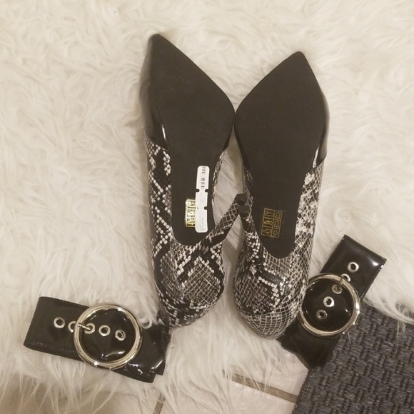 💕JEFFREY CAMPBELL💕 Leche Pointed Toe Snakeskin Ankle Strap Stiletto Heels 8.5 - Picture 4 of 8